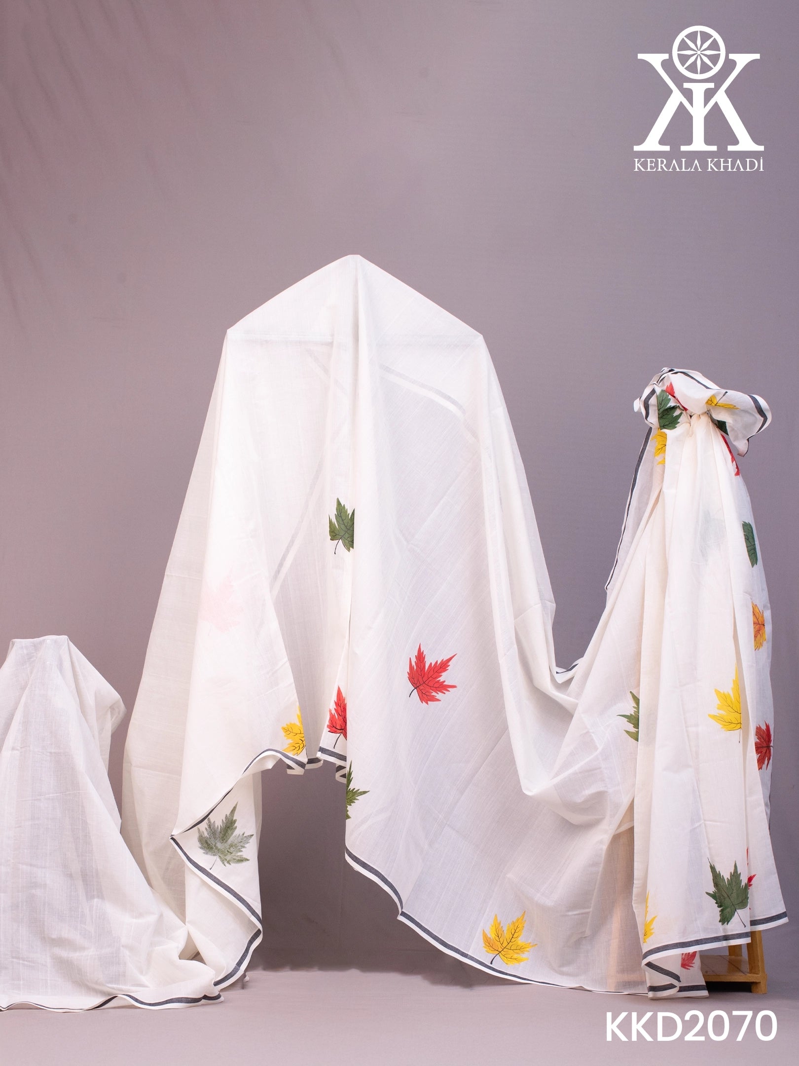 KKD2070 - Maple Leaves Hand Painting Handloom Saree