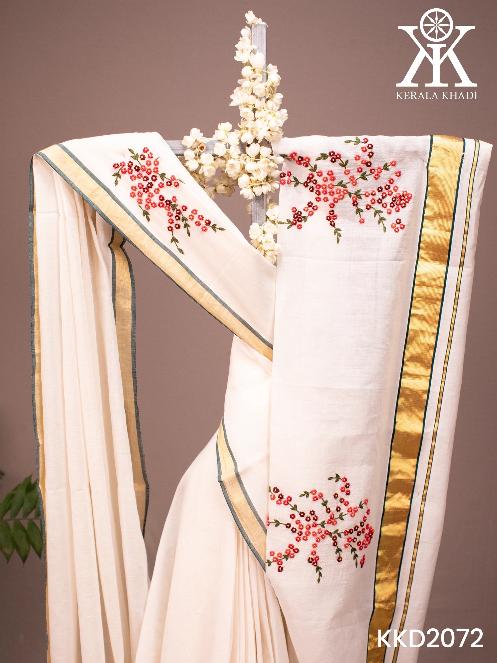 KKD2072 - French Knot Flowers Handloom Saree