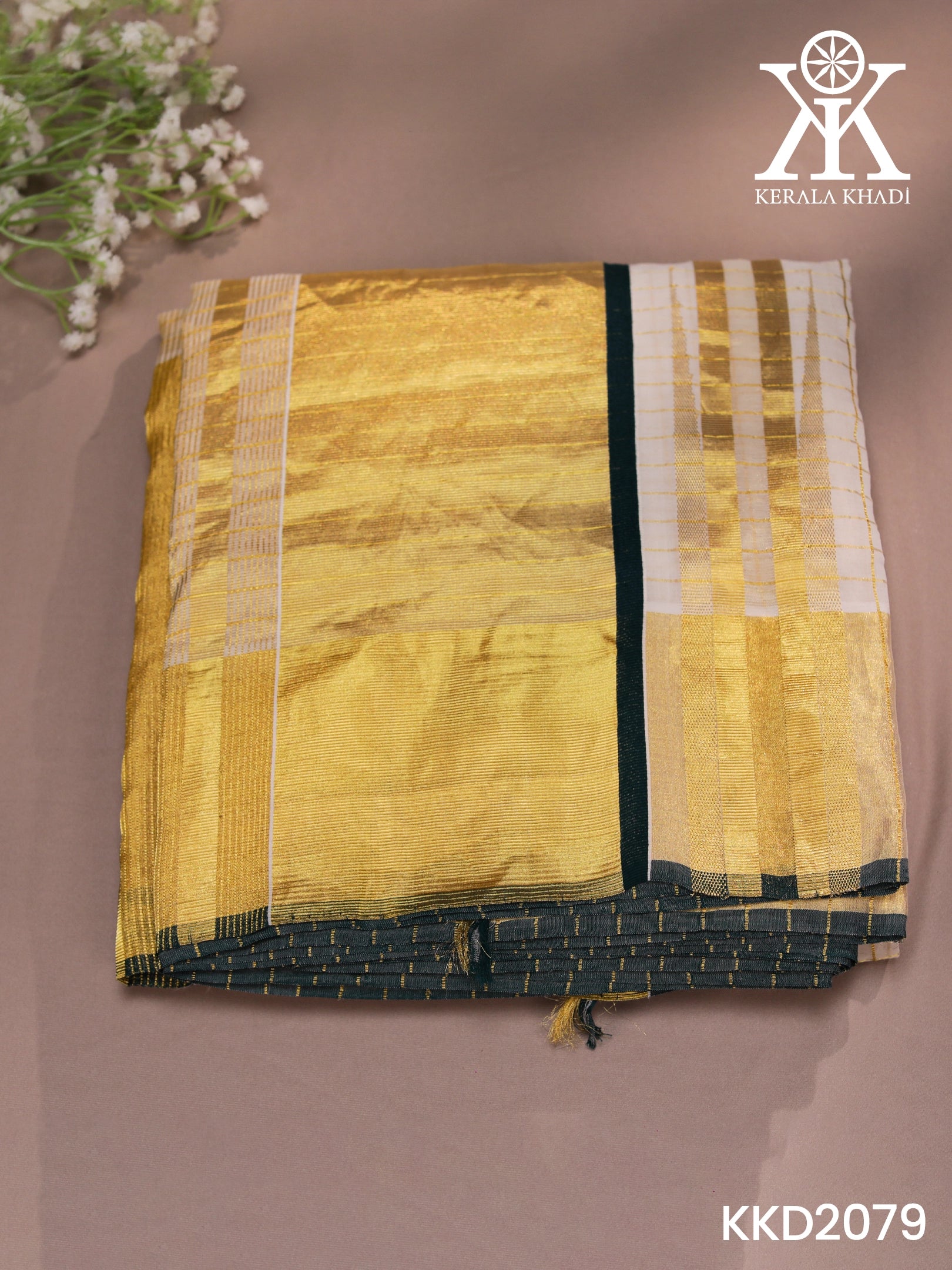 KKD2079 - Golden Check Handloom Saree