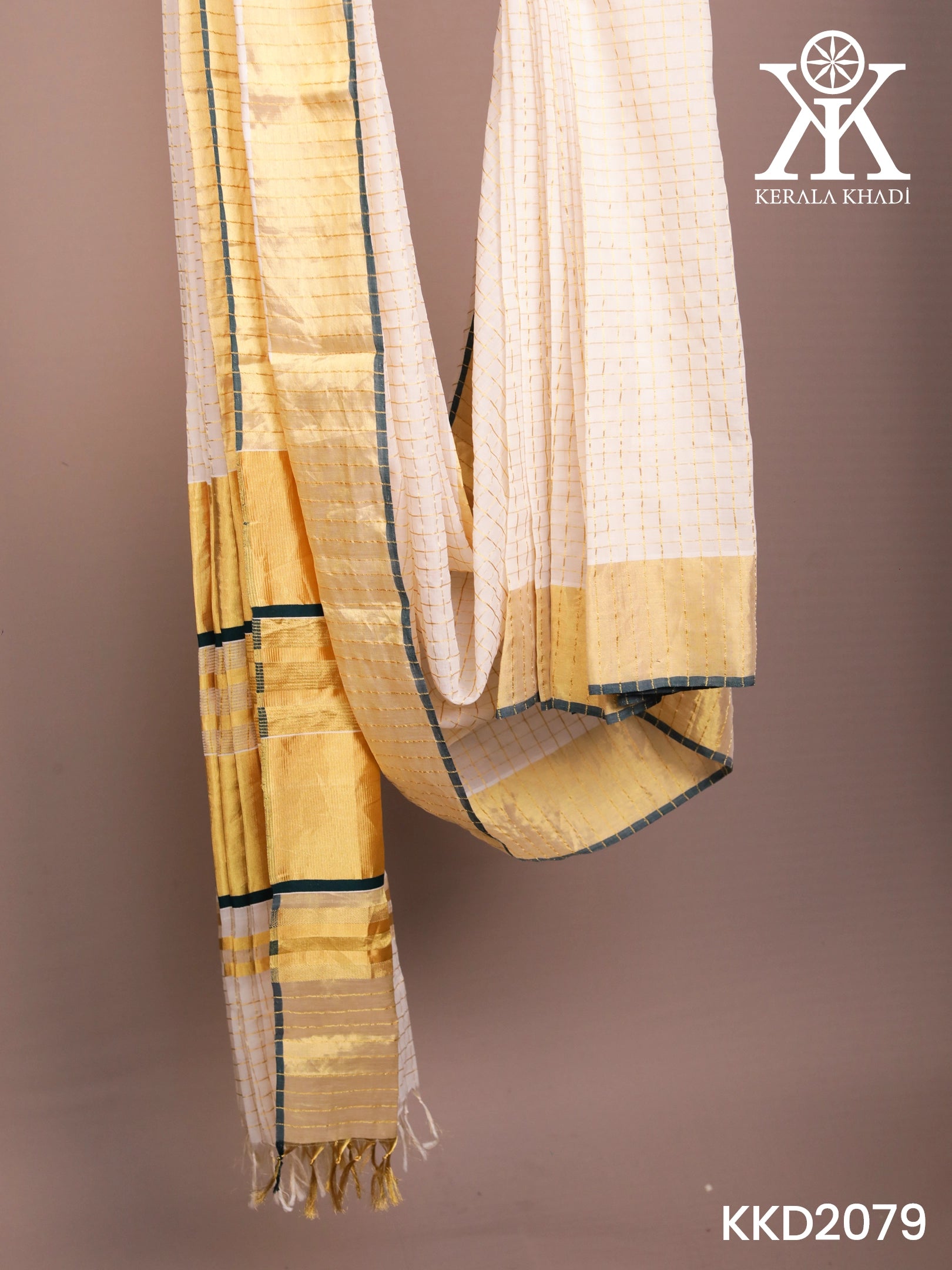 KKD2079 - Golden Check Handloom Saree